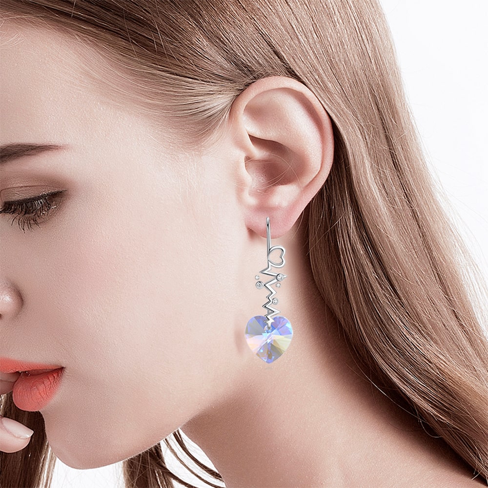 ”Heartbeat“Heart Crystal Earrings - Dangle earrings - Taanaa Jewelry