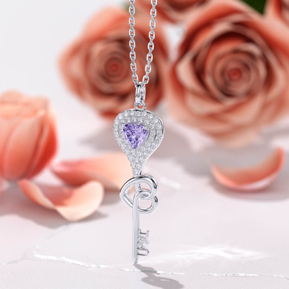 Love Heart Key Pendant Necklace Gift - Pendant Necklace - Taanaa Jewelry