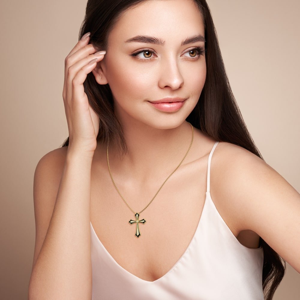 EnamelCrossPendantNecklaceGift corss model 5 min.jpg