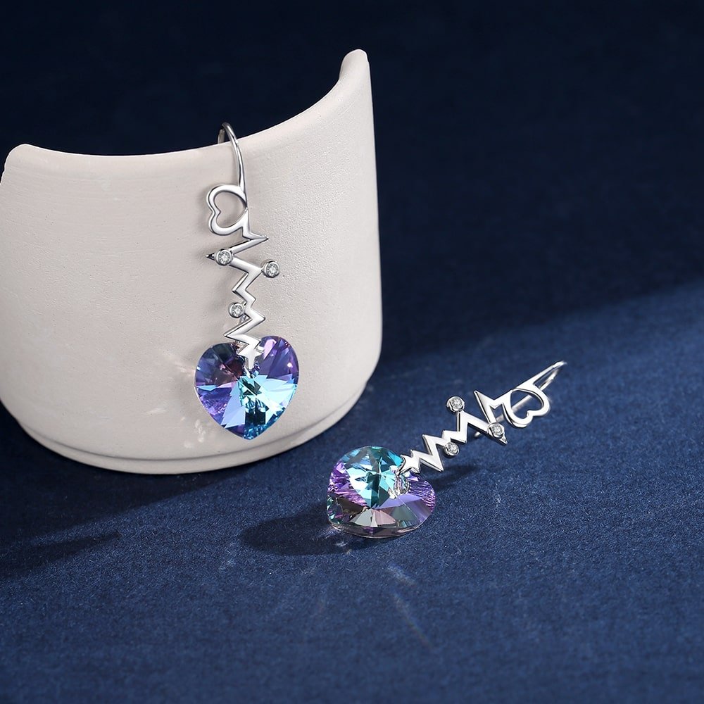 ”Heartbeat“Heart Crystal Earrings - Dangle earrings - Taanaa Jewelry