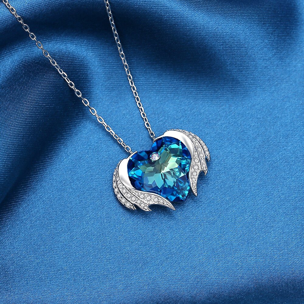 Devil Wings & Heart Crystal Necklace Jewelry - Pendant Necklace - Taanaa Jewelry